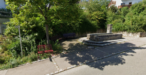 Mitfahrbank Neckartenzlingerstrasse